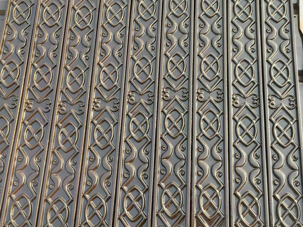 金屬工藝品廠(chǎng)家定做